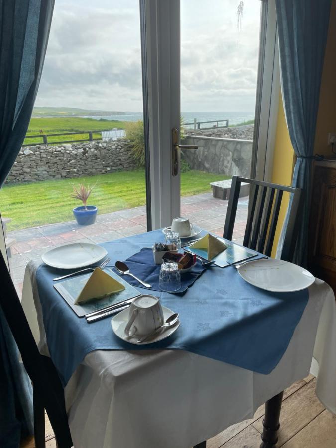 Cois Farraige Acomodação com café da manhã Lahinch Exterior foto